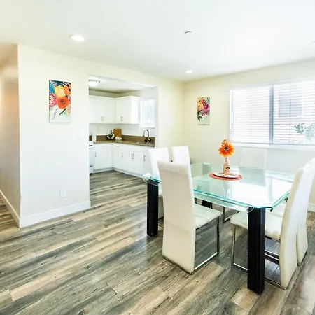 Large Chic 5-Bedroom 3 Bathroom Clost To Downtown La Los Angeles Exterior photo